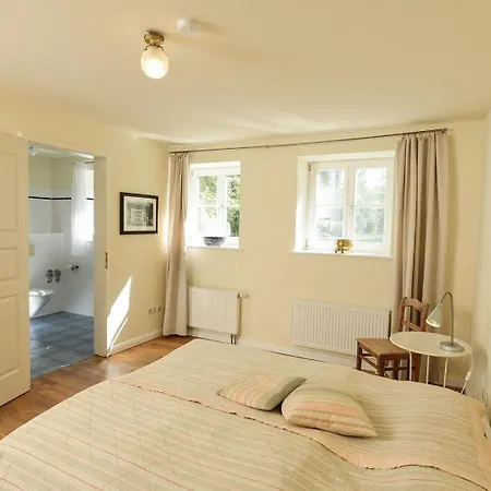 Apartman Im Erdgeschoss Des Gutshauses *